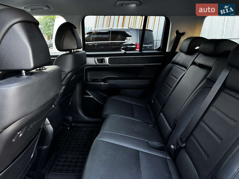 Внедорожник / Кроссовер Hyundai Santa FE 2024 в Киеве