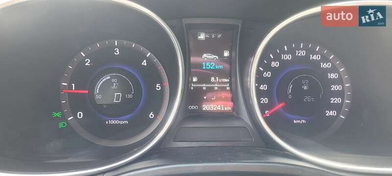 Позашляховик / Кросовер Hyundai Santa FE 2015 в Львові фото 10 Позашляховик / Кросовер Hyundai Santa FE 2015 в Львові