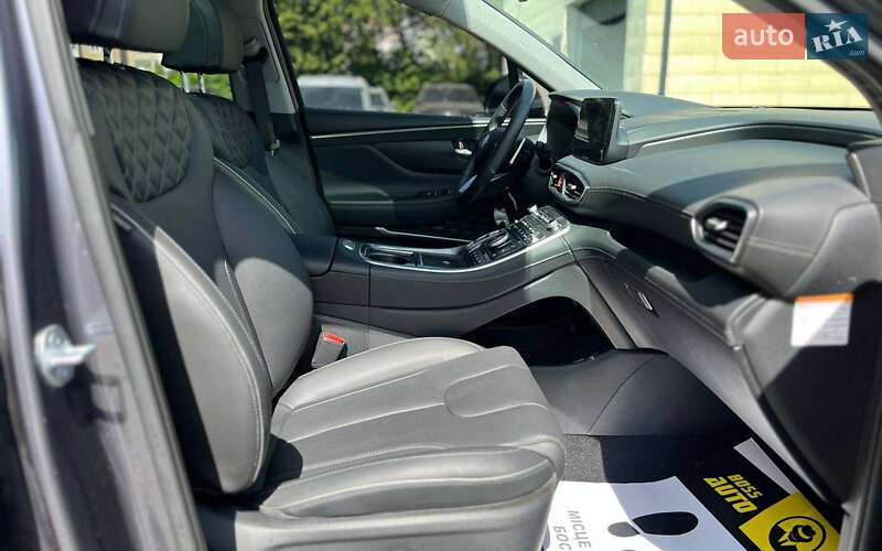 Внедорожник / Кроссовер Hyundai Santa FE 2023 в Ивано-Франковске