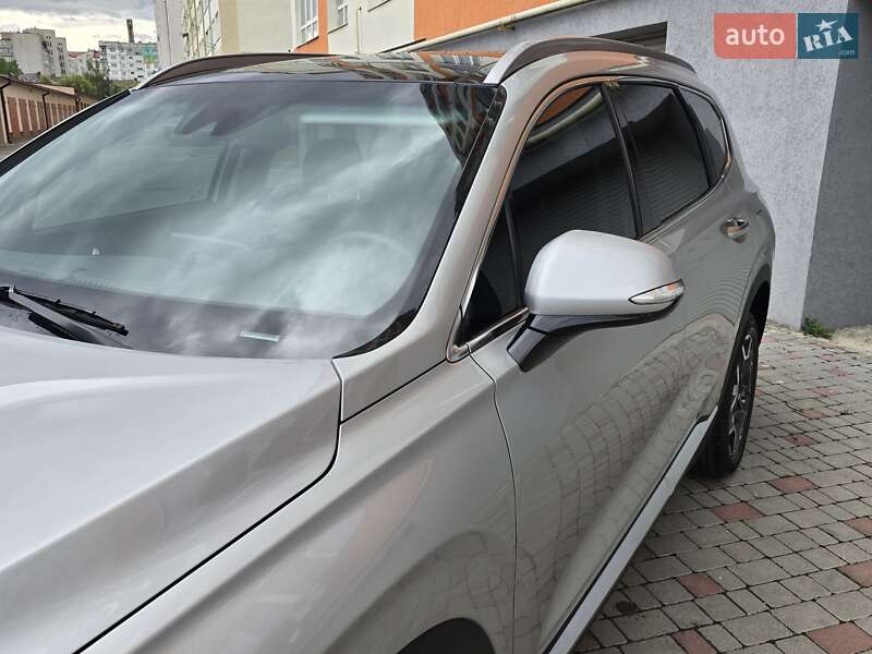 Внедорожник / Кроссовер Hyundai Santa FE 2022 в Ивано-Франковске