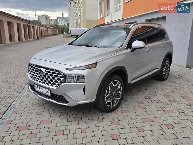 Внедорожник / Кроссовер Hyundai Santa FE 2022 в Ивано-Франковске