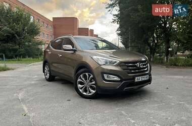Внедорожник / Кроссовер Hyundai Santa FE 2013 в Киеве