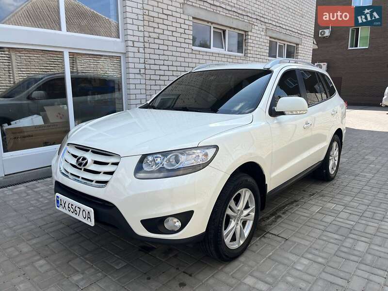 Позашляховик / Кросовер Hyundai Santa FE 2011 в Харкові