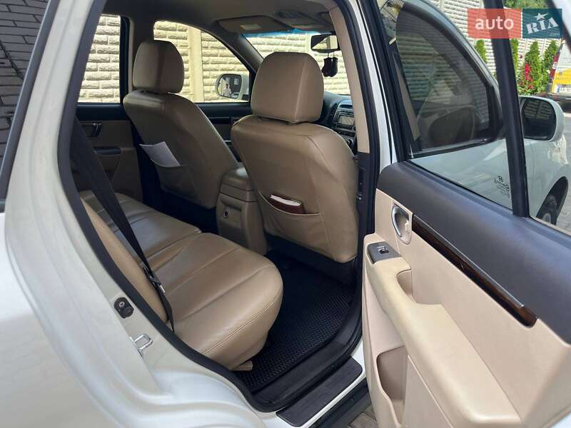 Позашляховик / Кросовер Hyundai Santa FE 2011 в Харкові