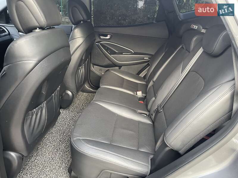 Внедорожник / Кроссовер Hyundai Santa FE 2014 в Луцке