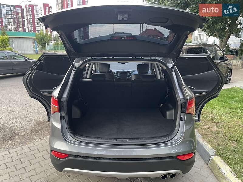 Внедорожник / Кроссовер Hyundai Santa FE 2014 в Луцке