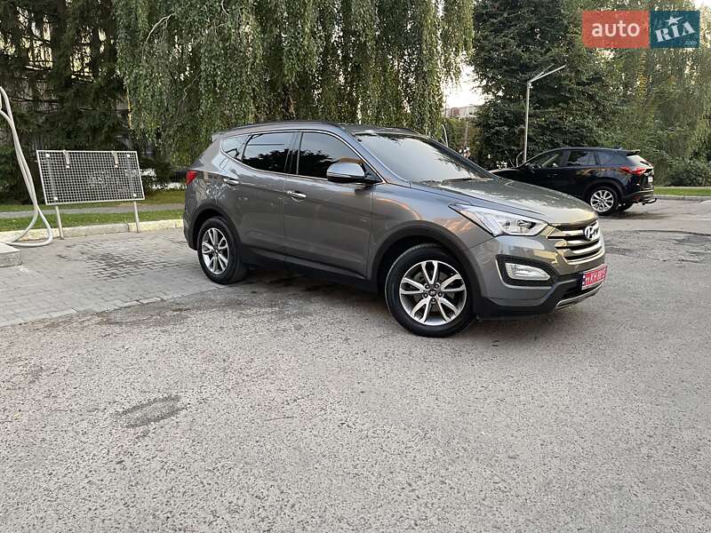 Внедорожник / Кроссовер Hyundai Santa FE 2014 в Луцке