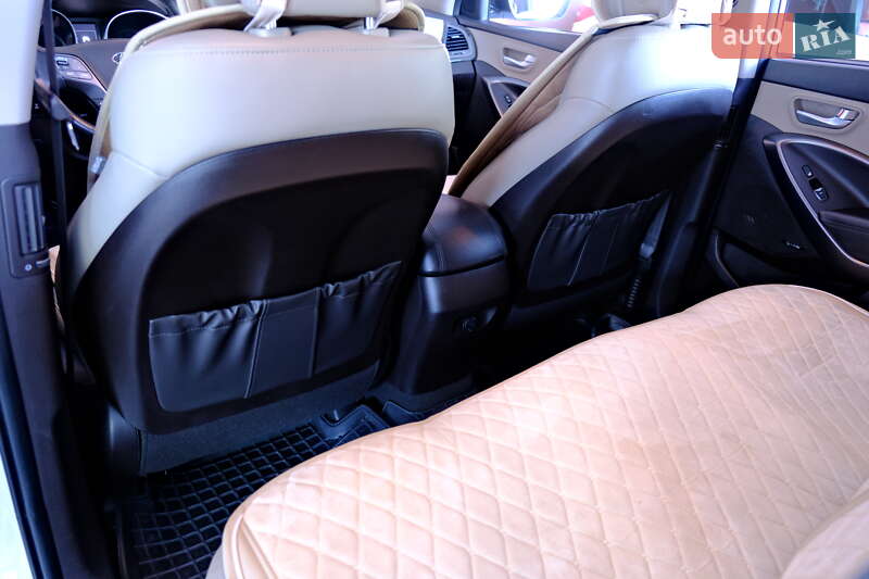 Позашляховик / Кросовер Hyundai Santa FE 2016 в Одесі