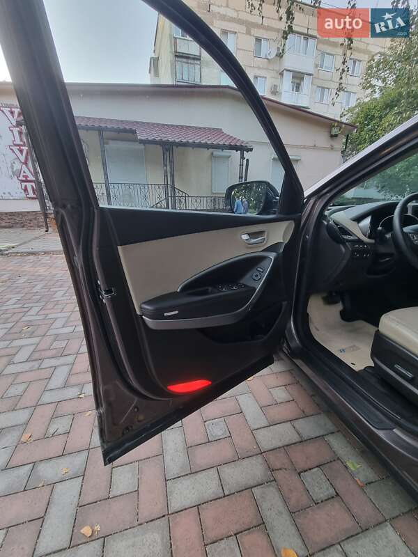 Внедорожник / Кроссовер Hyundai Santa FE 2012 в Умани фото 11 Внедорожник / Кроссовер Hyundai Santa FE 2012 в Умани