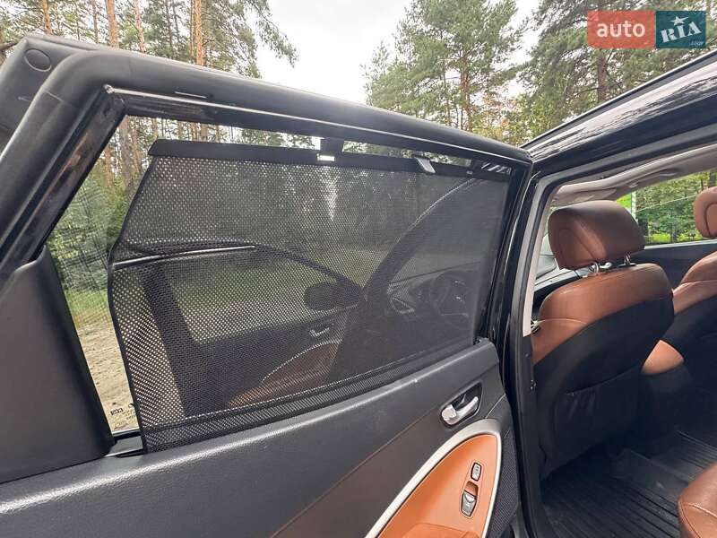 Позашляховик / Кросовер Hyundai Santa FE 2016 в Броварах