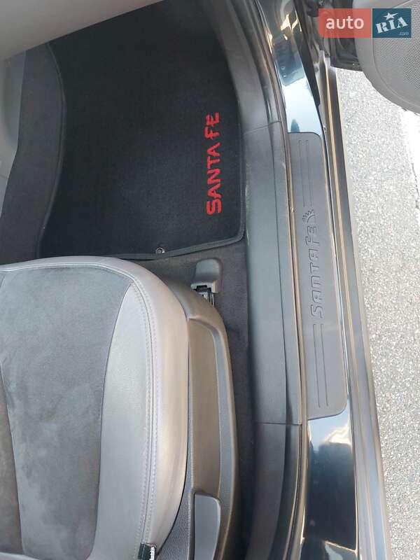 Позашляховик / Кросовер Hyundai Santa FE 2012 в Києві