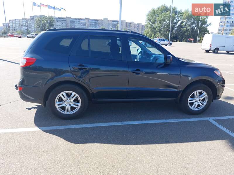 Позашляховик / Кросовер Hyundai Santa FE 2012 в Києві