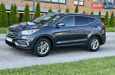 Внедорожник / Кроссовер Hyundai Santa FE 2017 в 
