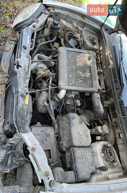 Позашляховик / Кросовер Hyundai Santa FE 2002 в 