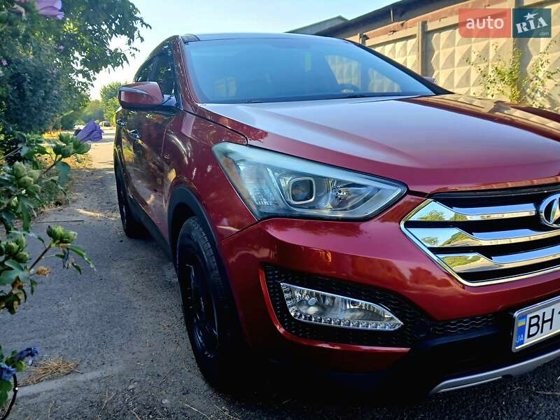 Позашляховик / Кросовер Hyundai Santa FE 2012 в Одесі