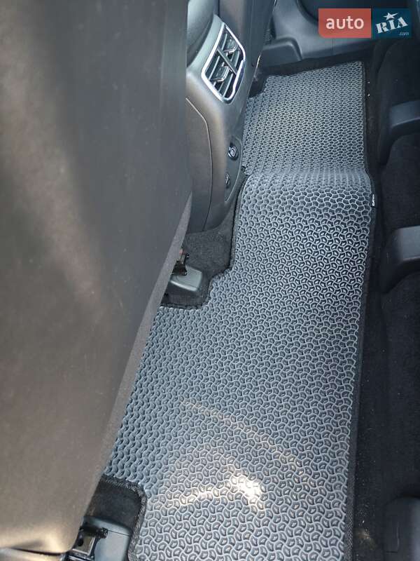 Внедорожник / Кроссовер Hyundai Santa FE 2023 в Киеве