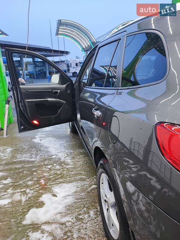 Внедорожник / Кроссовер Hyundai Santa FE 2010 в Хмельницком