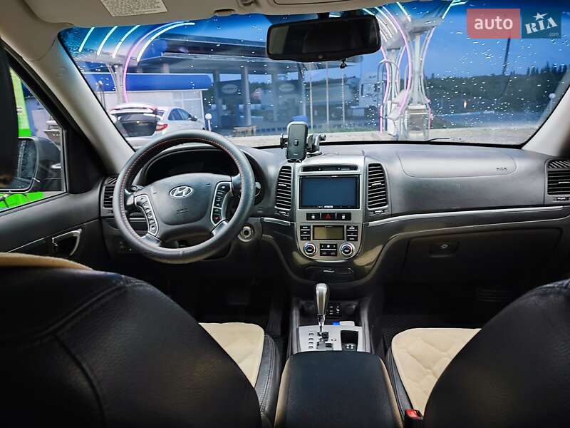Внедорожник / Кроссовер Hyundai Santa FE 2010 в Хмельницком
