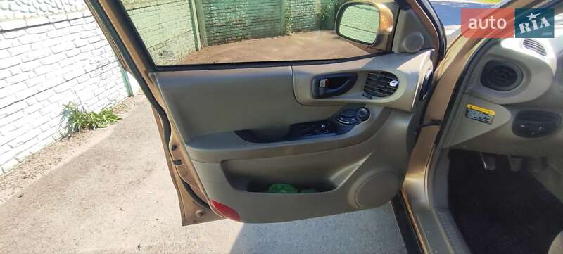 Внедорожник / Кроссовер Hyundai Santa FE 2001 в Тернополе