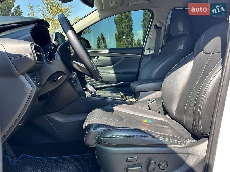 Внедорожник / Кроссовер Hyundai Santa FE 2020 в Одессе