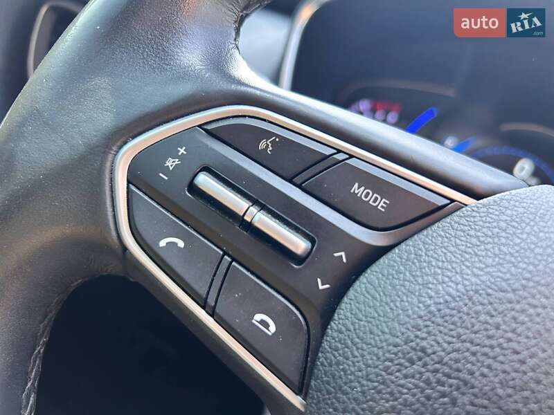 Внедорожник / Кроссовер Hyundai Santa FE 2020 в Одессе