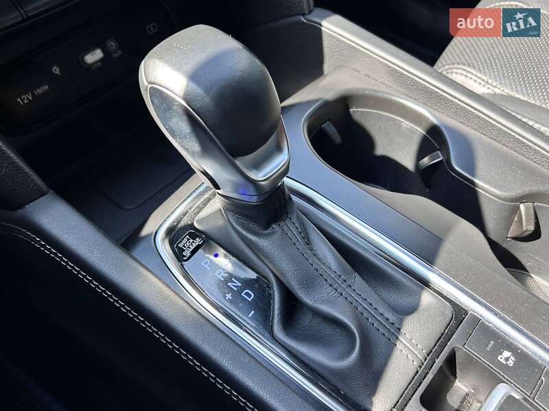 Внедорожник / Кроссовер Hyundai Santa FE 2020 в Одессе