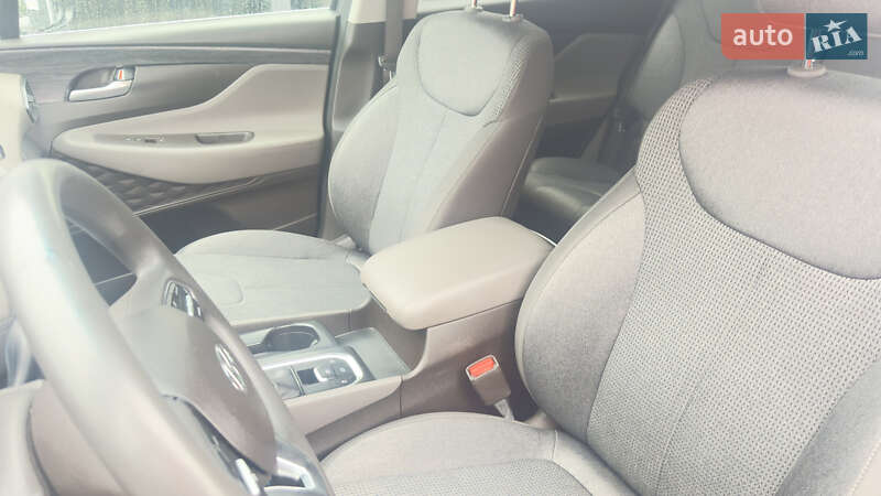 Внедорожник / Кроссовер Hyundai Santa FE 2018 в Житомире