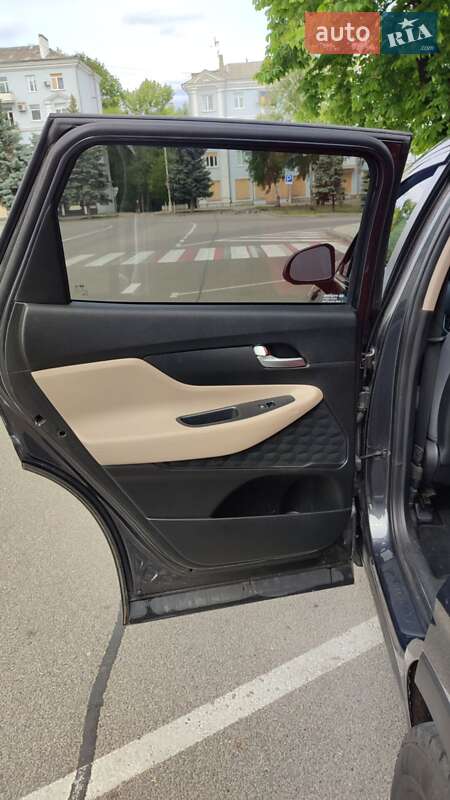 Позашляховик / Кросовер Hyundai Santa FE 2020 в Харкові