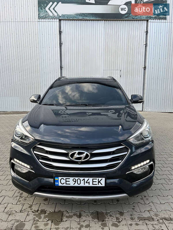 Позашляховик / Кросовер Hyundai Santa FE 2016 в Косові