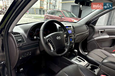 Внедорожник / Кроссовер Hyundai Santa FE 2010 в 