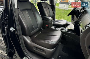 Внедорожник / Кроссовер Hyundai Santa FE 2010 в 