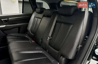 Внедорожник / Кроссовер Hyundai Santa FE 2010 в 