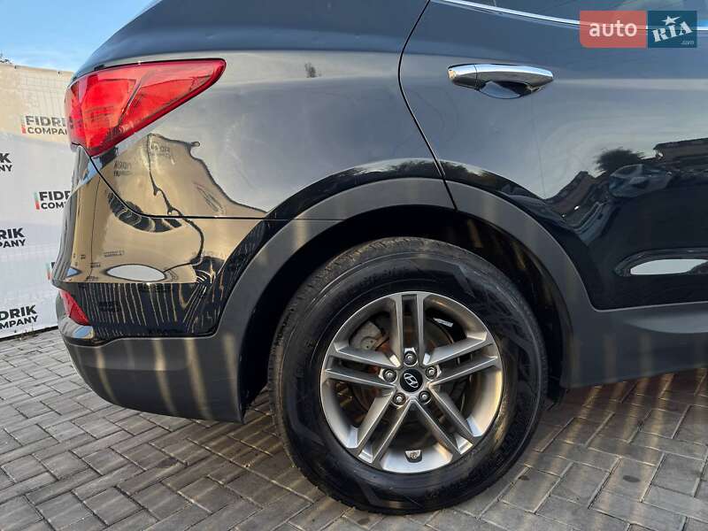 Позашляховик / Кросовер Hyundai Santa FE 2018 в Луцьку