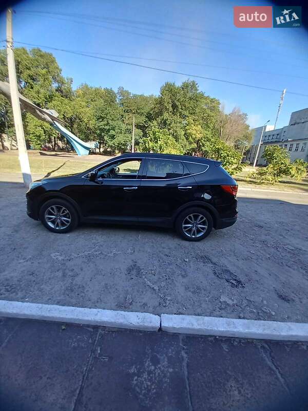 Позашляховик / Кросовер Hyundai Santa FE 2012 в Кам'янському