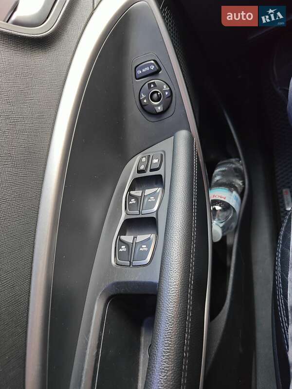 Внедорожник / Кроссовер Hyundai Santa FE 2013 в Харькове фото 14 Внедорожник / Кроссовер Hyundai Santa FE 2013 в Харькове