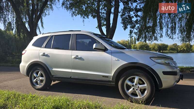 Внедорожник / Кроссовер Hyundai Santa FE 2007 в Ровно