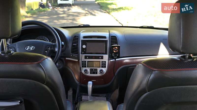 Внедорожник / Кроссовер Hyundai Santa FE 2007 в Ровно