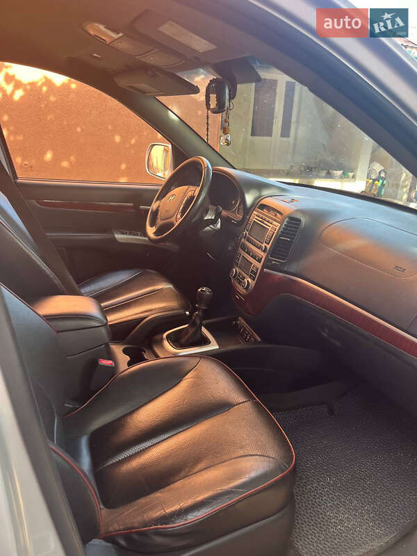 Внедорожник / Кроссовер Hyundai Santa FE 2009 в Виноградове