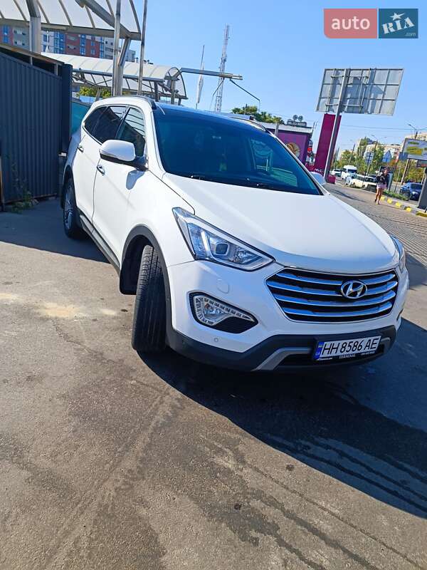 Внедорожник / Кроссовер Hyundai Santa FE 2014 в Одессе