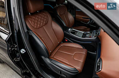 Внедорожник / Кроссовер Hyundai Santa FE 2021 в 