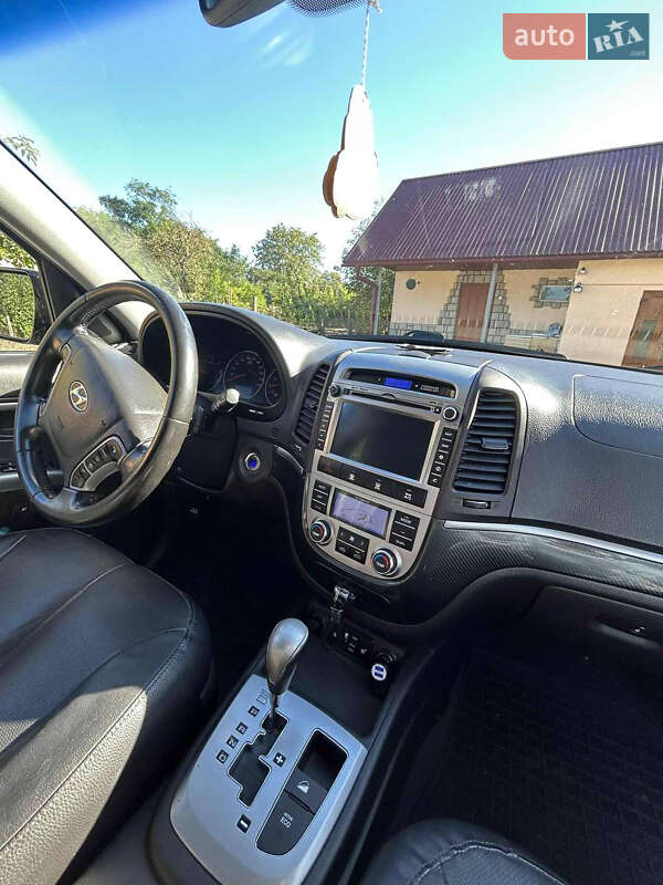 Позашляховик / Кросовер Hyundai Santa FE 2012 в Тернополі