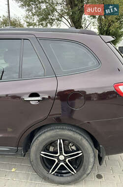 Внедорожник / Кроссовер Hyundai Santa FE 2009 в 