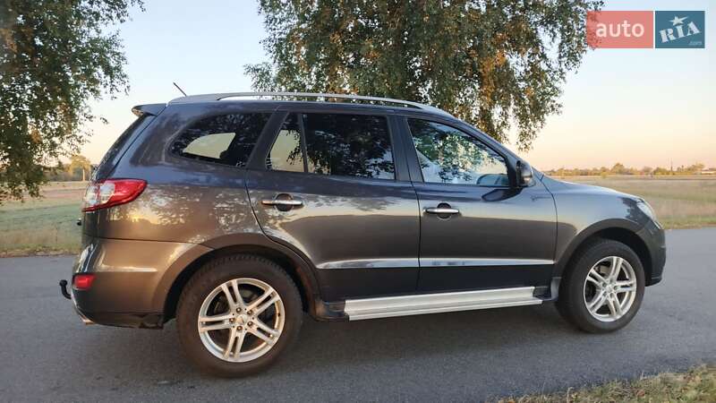 Внедорожник / Кроссовер Hyundai Santa FE 2010 в Нежине фото 4 Внедорожник / Кроссовер Hyundai Santa FE 2010 в Нежине
