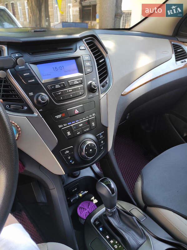 Позашляховик / Кросовер Hyundai Santa FE 2012 в Подільську