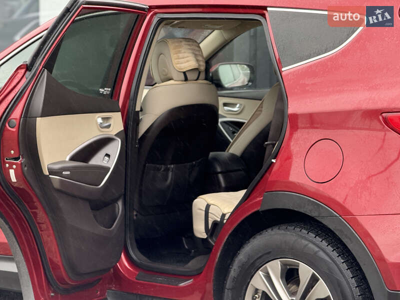 Позашляховик / Кросовер Hyundai Santa FE 2015 в Тернополі