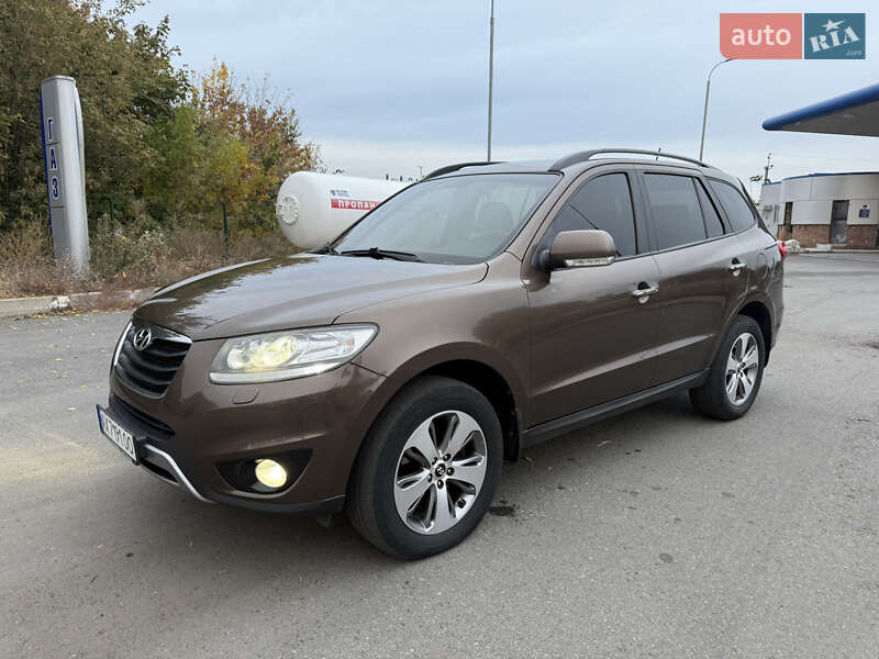 Позашляховик / Кросовер Hyundai Santa FE 2011 в Краснограді