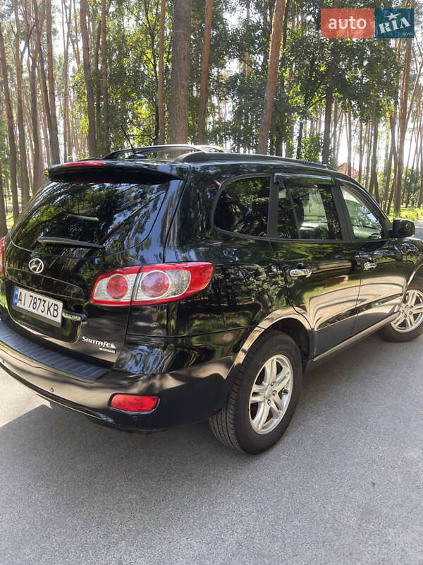 Позашляховик / Кросовер Hyundai Santa FE 2010 в Києві
