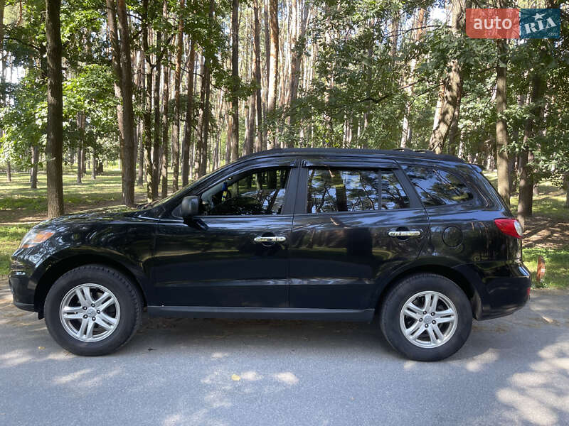 Позашляховик / Кросовер Hyundai Santa FE 2010 в Києві