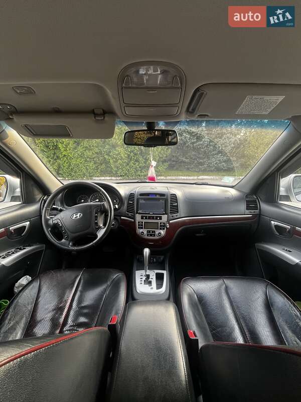 Внедорожник / Кроссовер Hyundai Santa FE 2009 в Вараше фото 9 Внедорожник / Кроссовер Hyundai Santa FE 2009 в Вараше