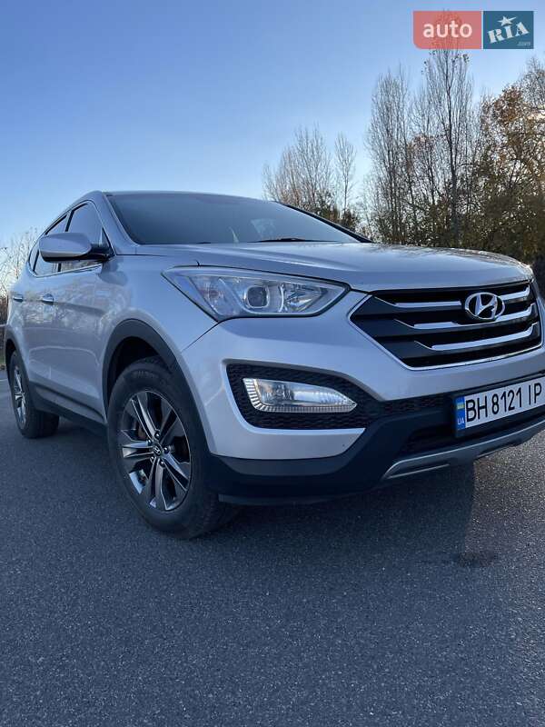 Позашляховик / Кросовер Hyundai Santa FE 2013 в Одесі
